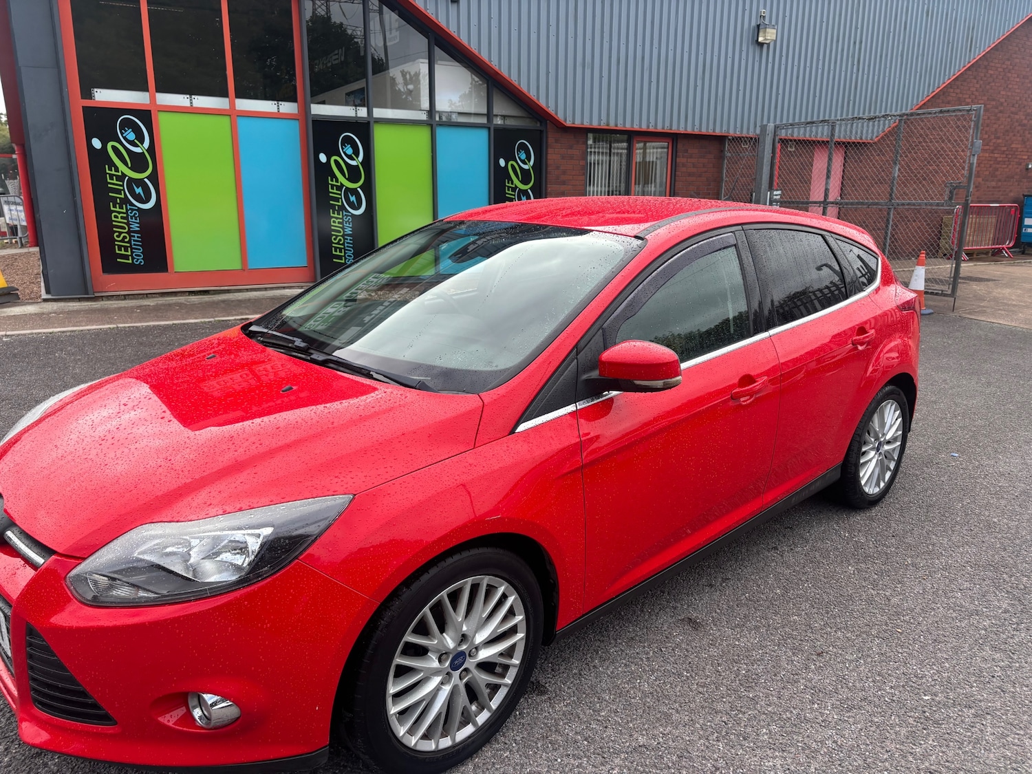Used Ford Focus 2014 for sale - 76184088: Photo 9