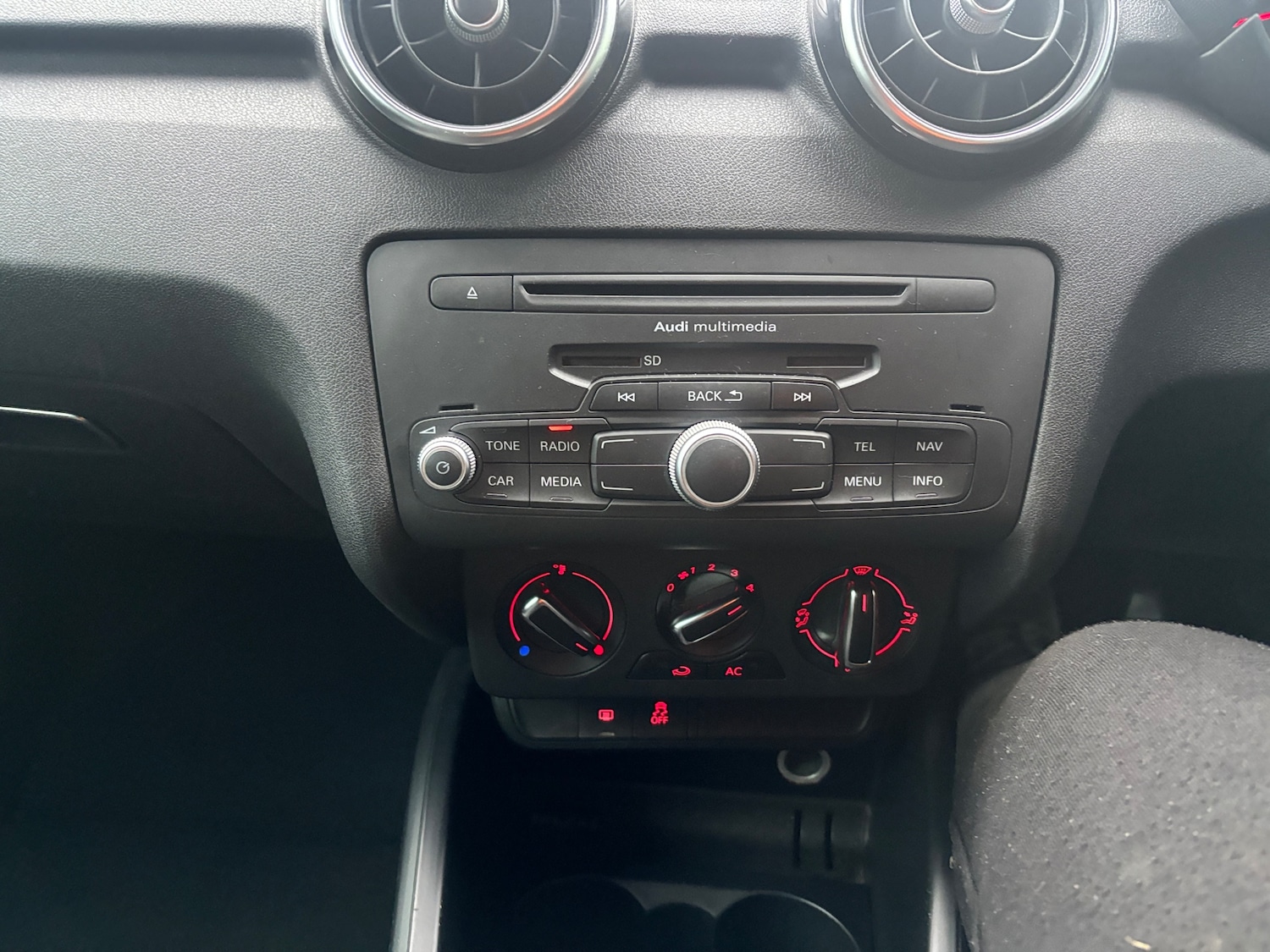 Used Audi A1 2012 for sale - 77201449: Photo 21