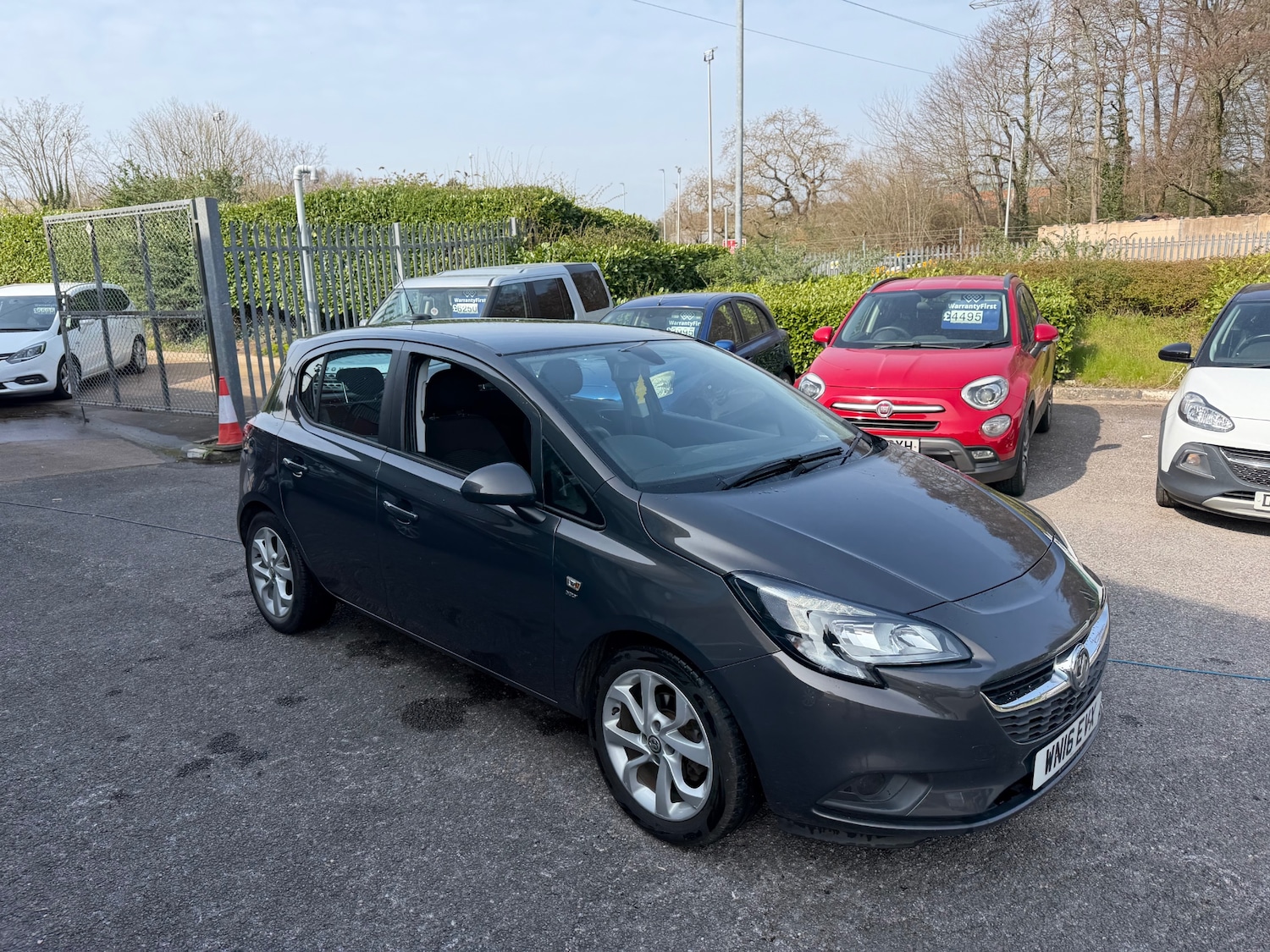 Used Vauxhall Corsa 2016 for sale - 77991913: Photo 2