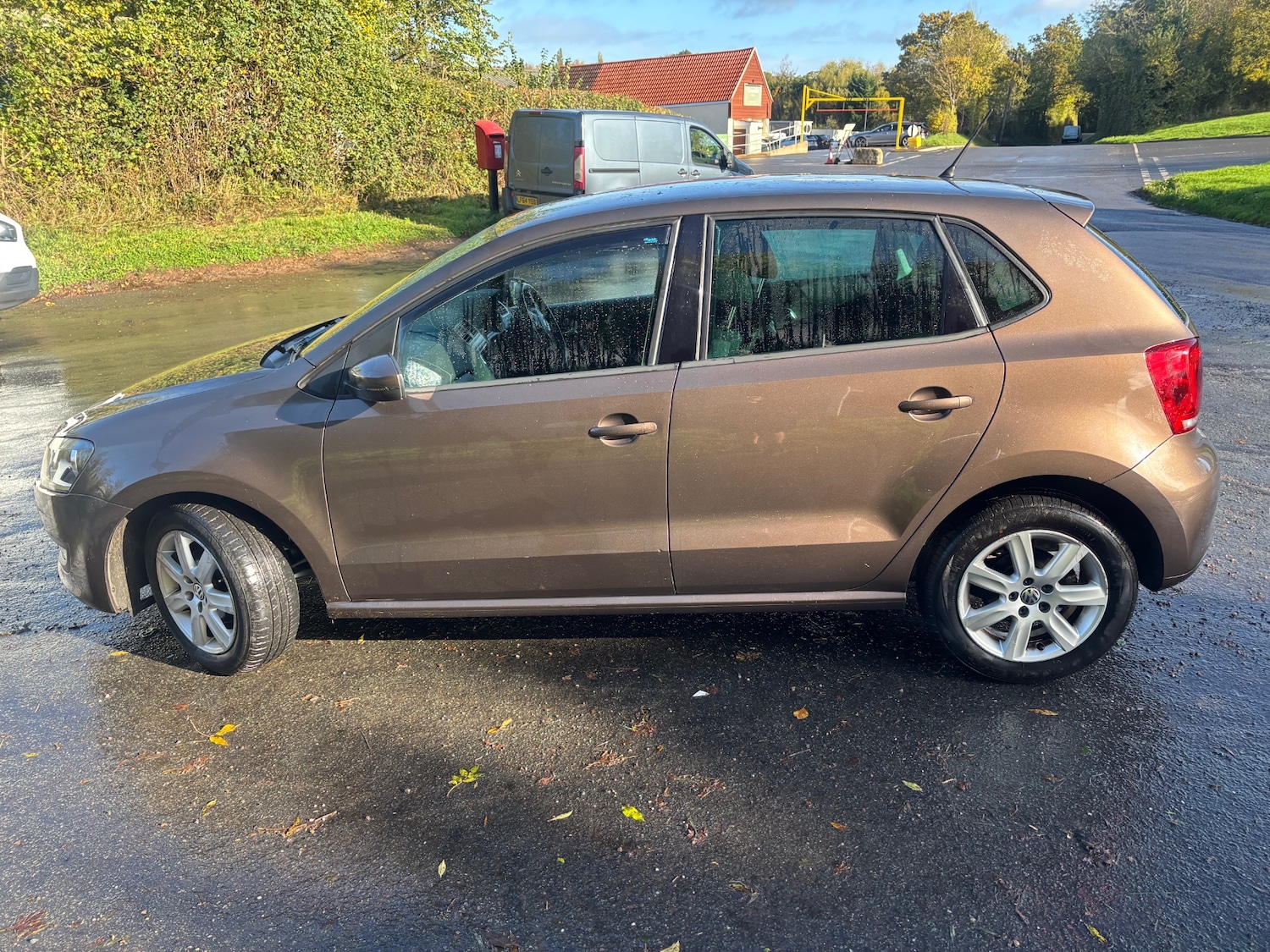 Used Volkswagen Polo 2014 for sale - 76369202: Photo 3