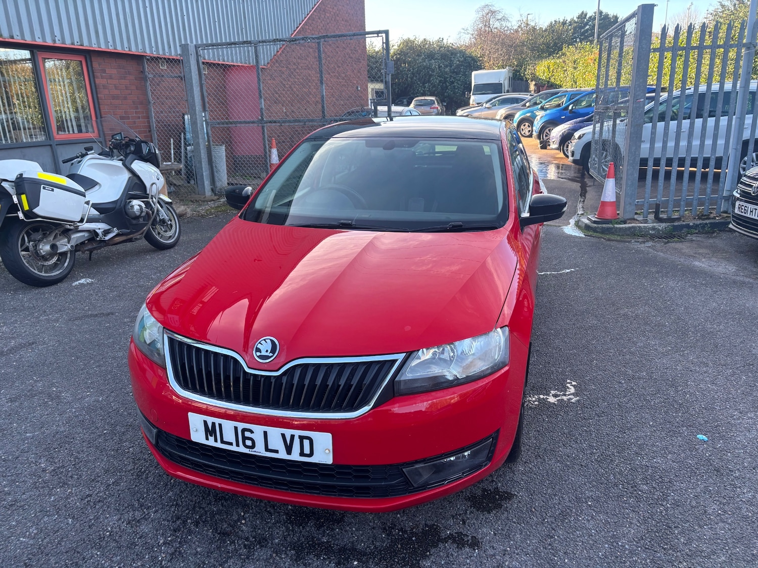 Used Skoda Rapid Spaceback 2016 for sale - 76652912: Photo 11