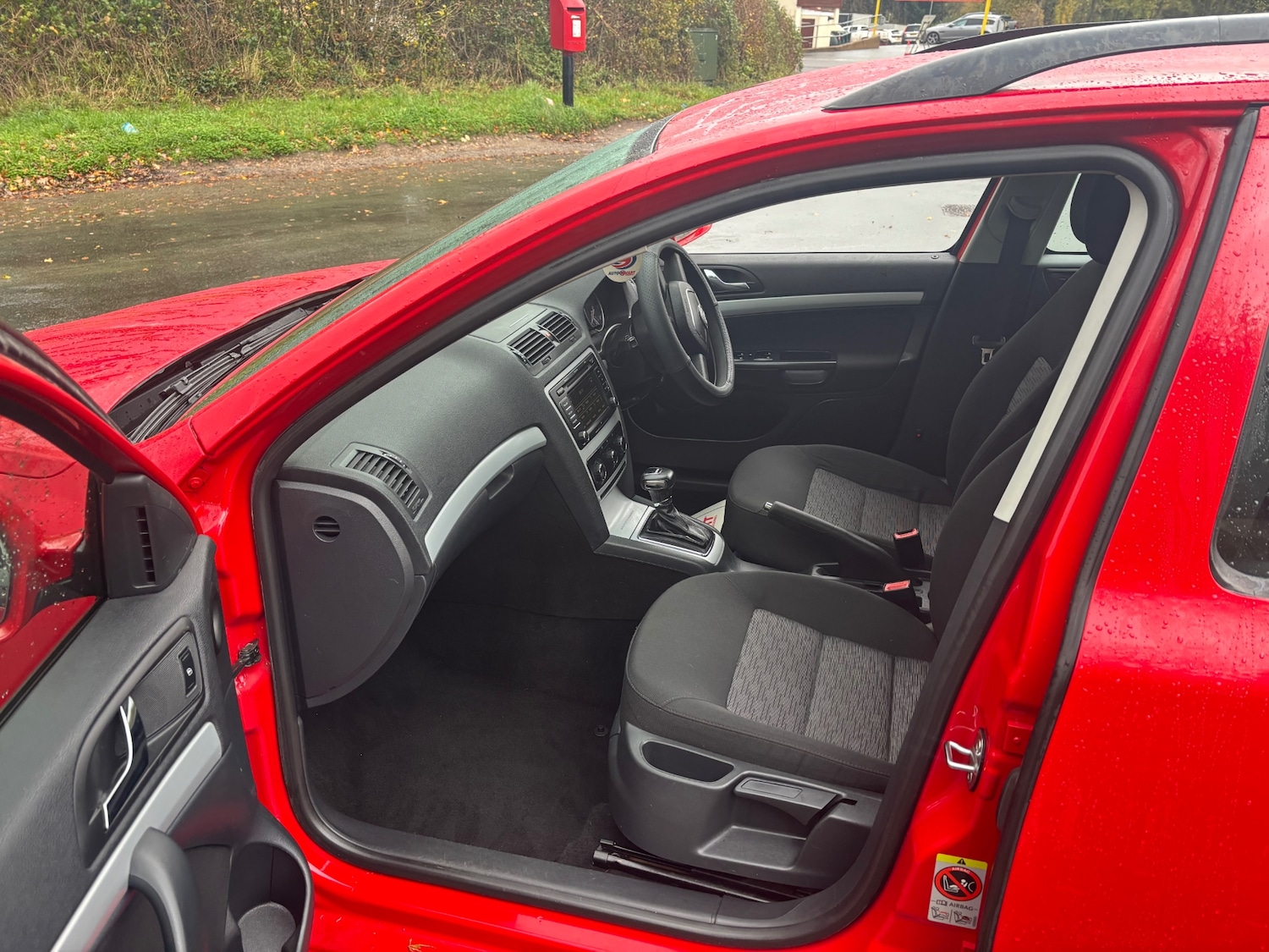 Used Skoda Octavia 2011 for sale - 76547970: Photo 12