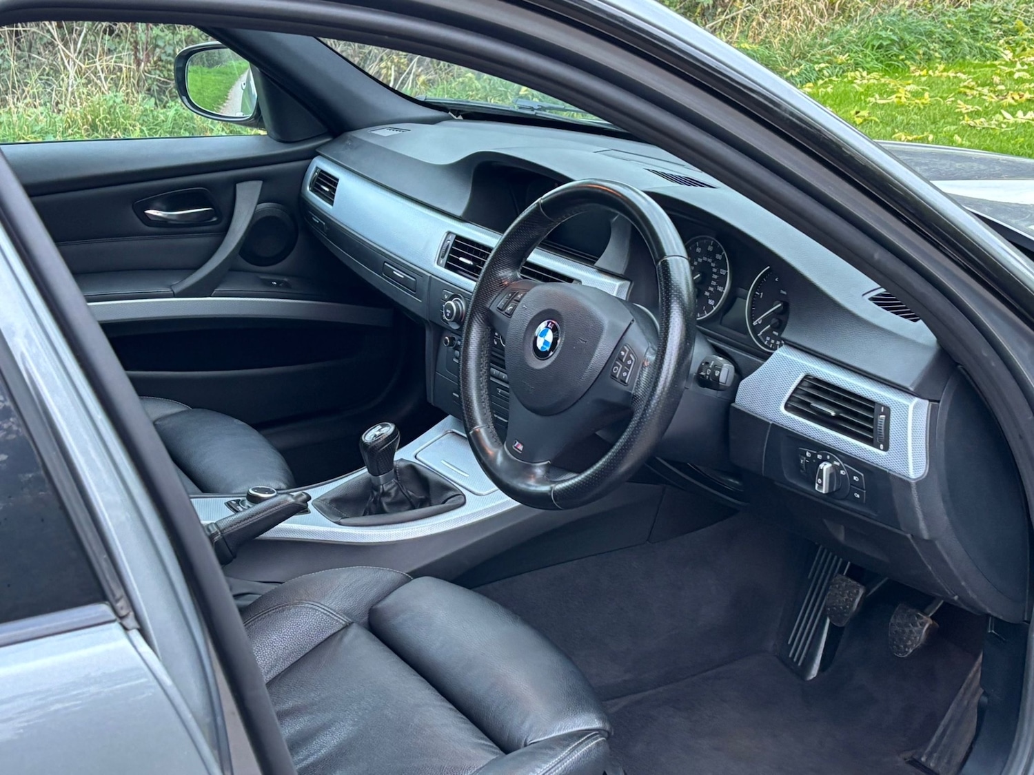 Used BMW 3 Series 2011 for sale - 76655767: Photo 12