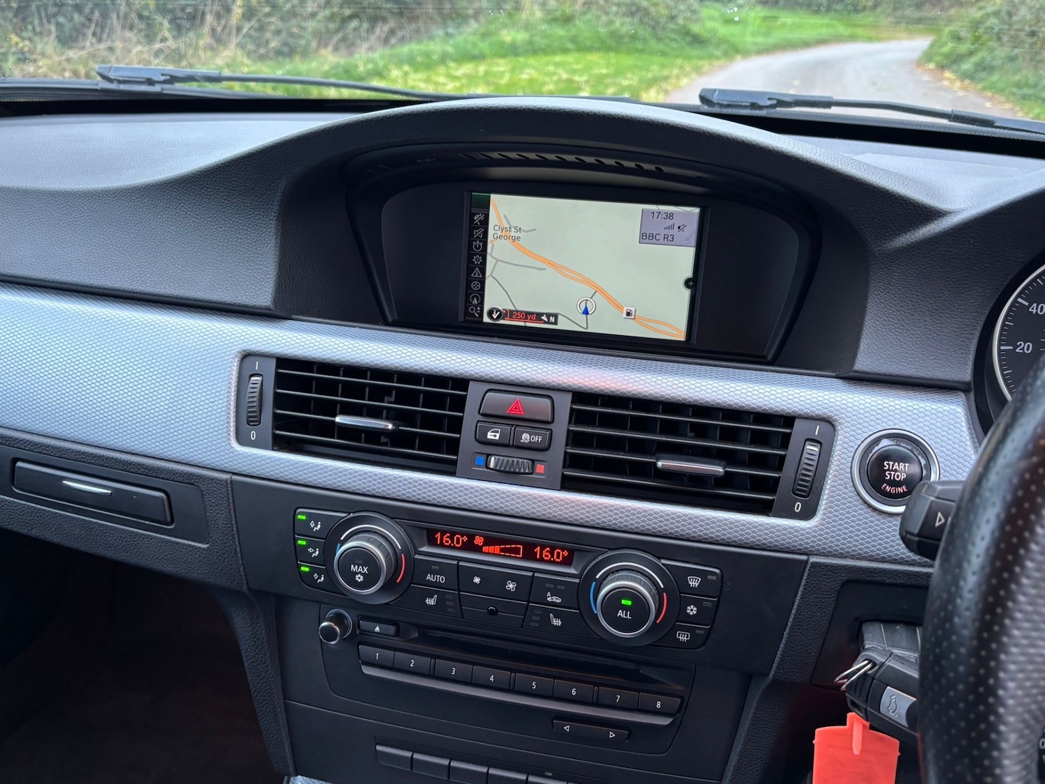 Used BMW 3 Series 2011 for sale - 76655767: Photo 15