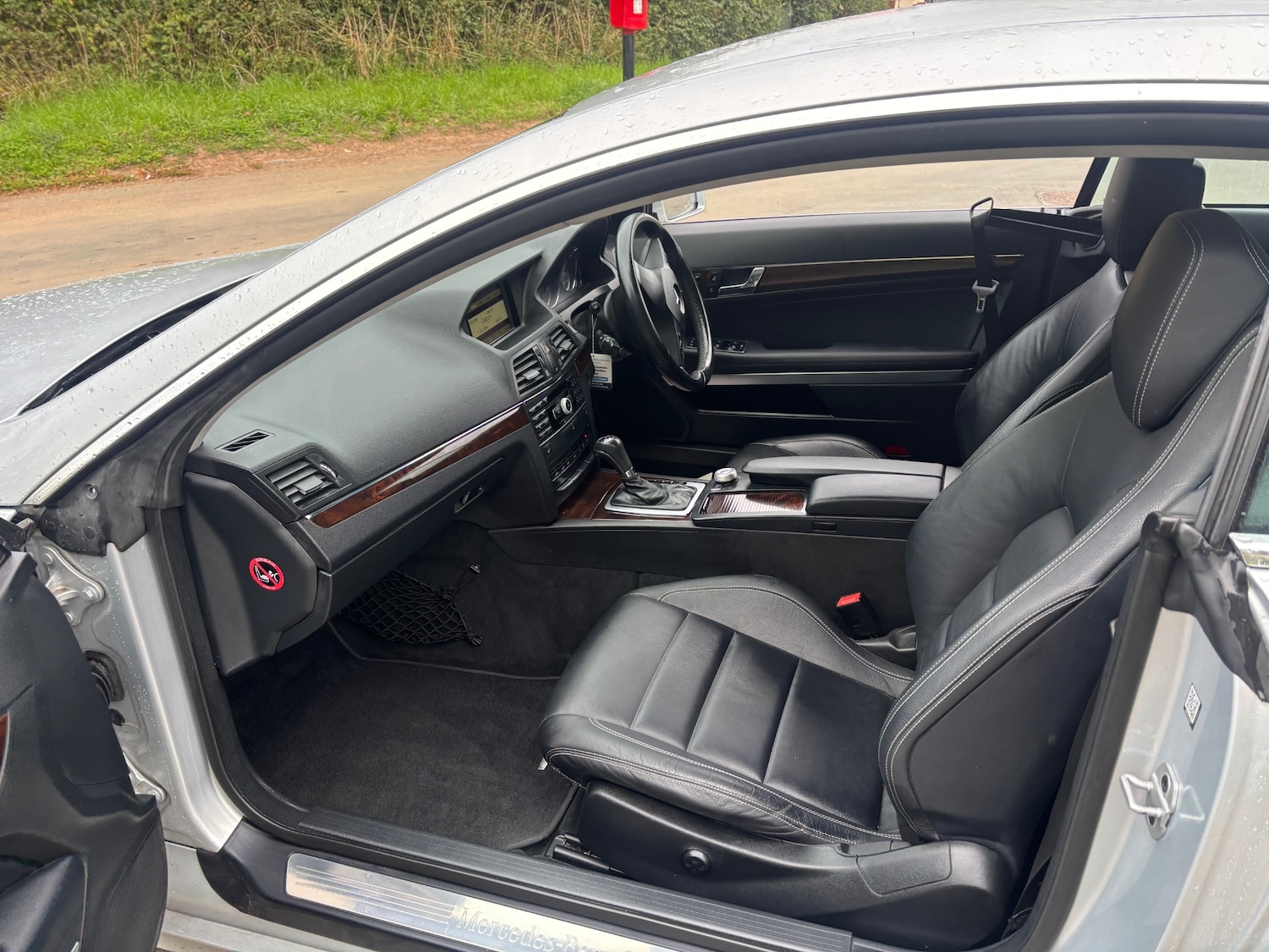 Used Mercedes-Benz E Class 2010 for sale - 76142468: Photo 14