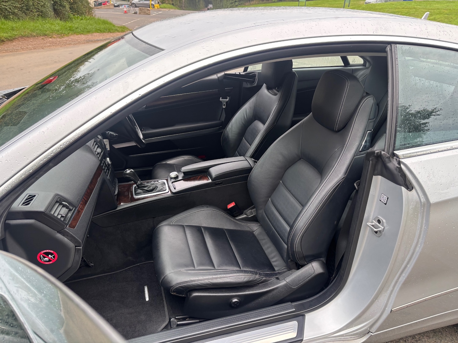 Used Mercedes-Benz E Class 2010 for sale - 76142468: Photo 15