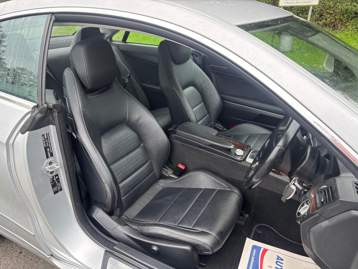 Used Mercedes-Benz E Class 2010 for sale - 76142468: Photo 19