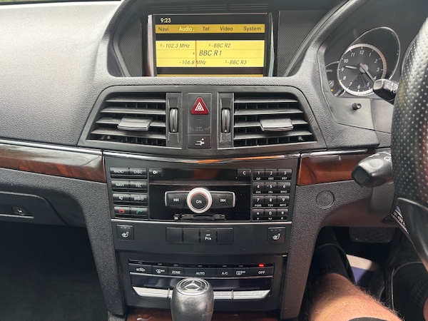 Used Mercedes-Benz E-Class 2010 for sale - 76142468: Photo 22