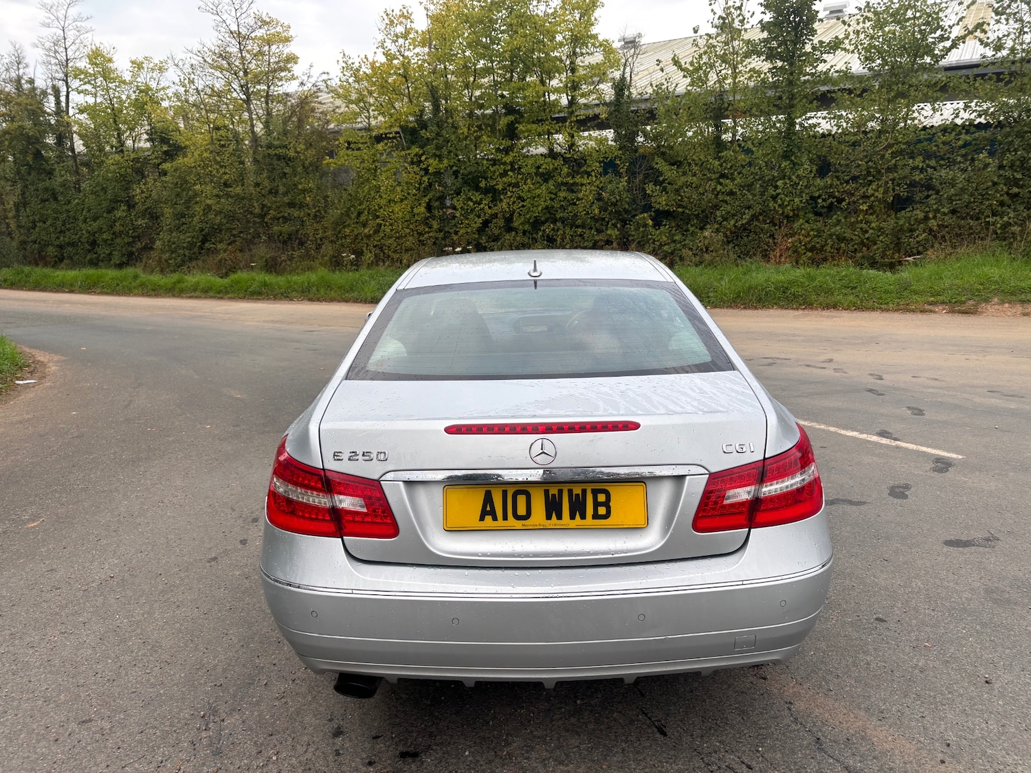 Used Mercedes-Benz E Class 2010 for sale - 76142468: Photo 7