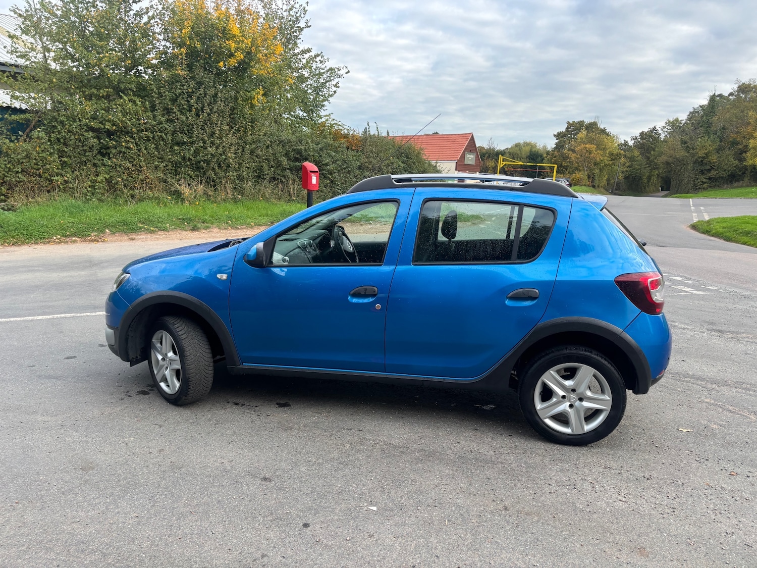 Used Dacia Sandero Stepway 2013 for sale - 76298930: Photo 8