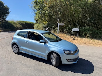 Used Volkswagen Polo 2011 for sale - 79483567: Photo