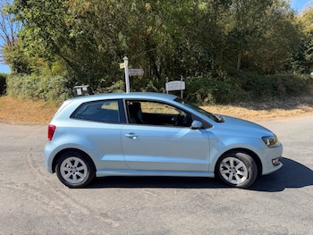 Used Volkswagen Polo 2011 for sale - 79483567: Photo