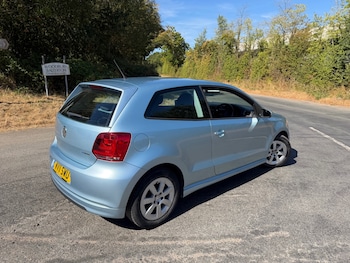 Used Volkswagen Polo 2011 for sale - 79483567: Photo