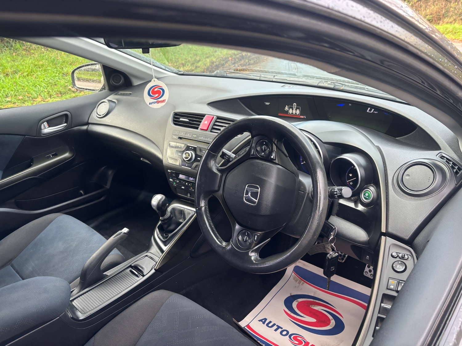 Used Honda Civic 2013 for sale - 76618899: Photo 17