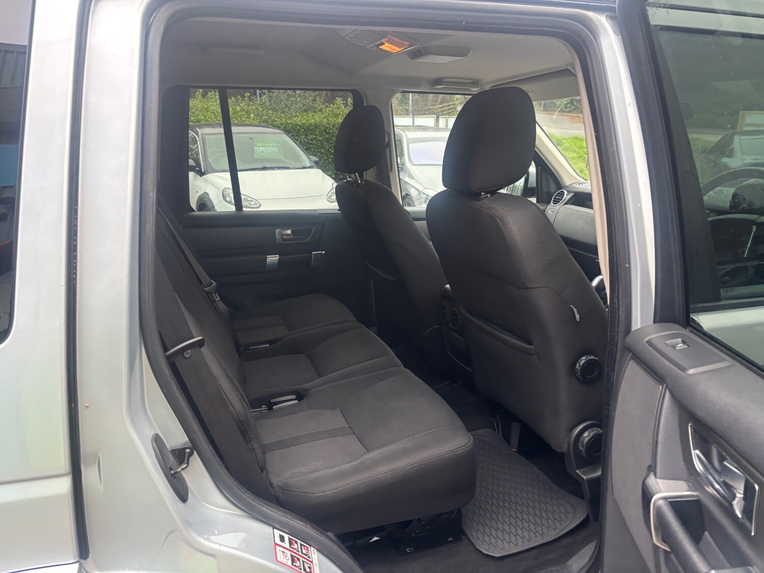 Used Land Rover Discovery 2011 for sale - 77749434: Photo 16