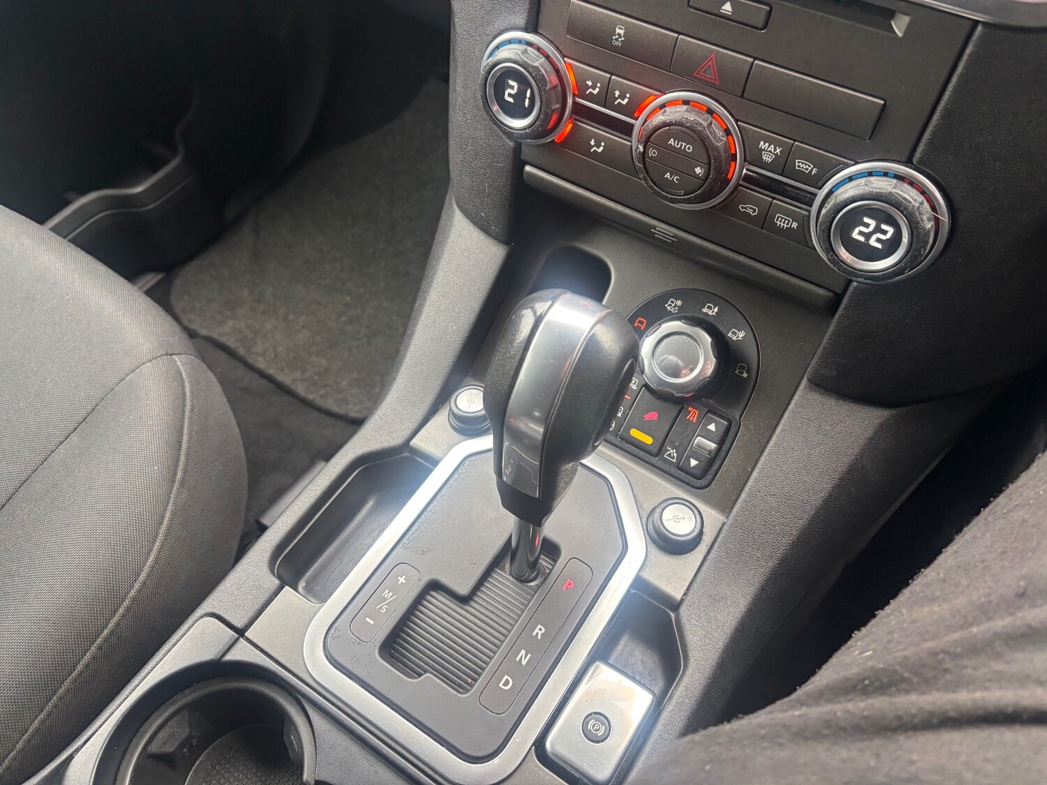 Used Land Rover Discovery 2011 for sale - 77749434: Photo 22