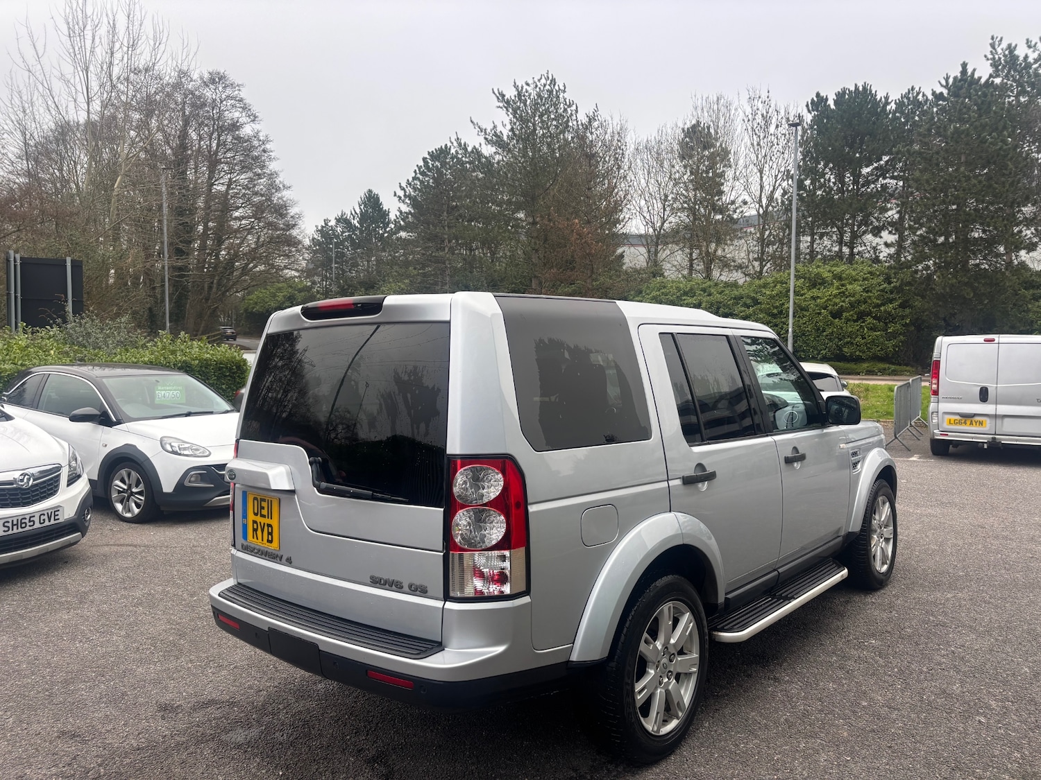 Used Land Rover Discovery 2011 for sale - 77749434: Photo 4