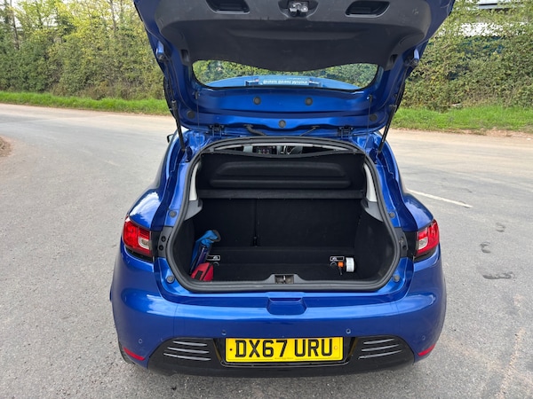 Used Renault Clio 2017 for sale - 76087576: Photo 14