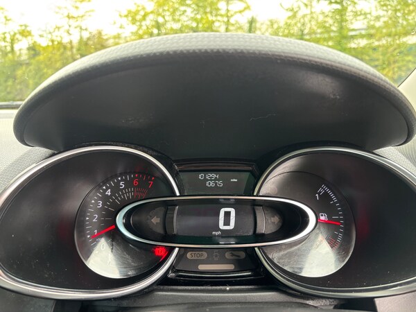 Used Renault Clio 2017 for sale - 76087576: Photo 18