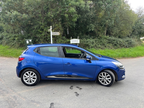 Used Renault Clio 2017 for sale - 76087576: Photo 3