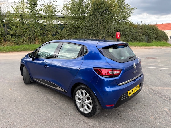 Used Renault Clio 2017 for sale - 76087576: Photo 8