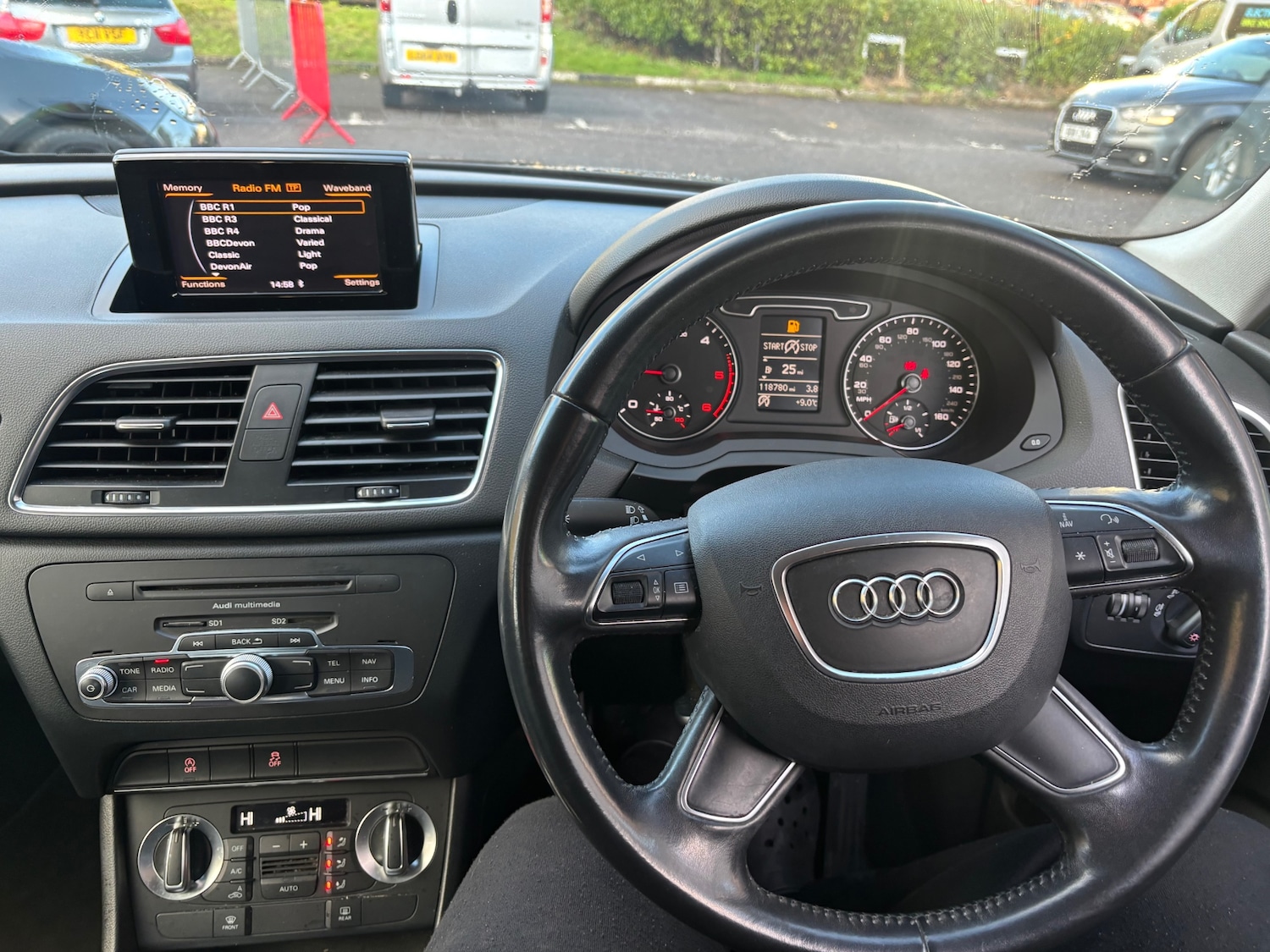 Used Audi Q3 2014 for sale - 76821454: Photo 15