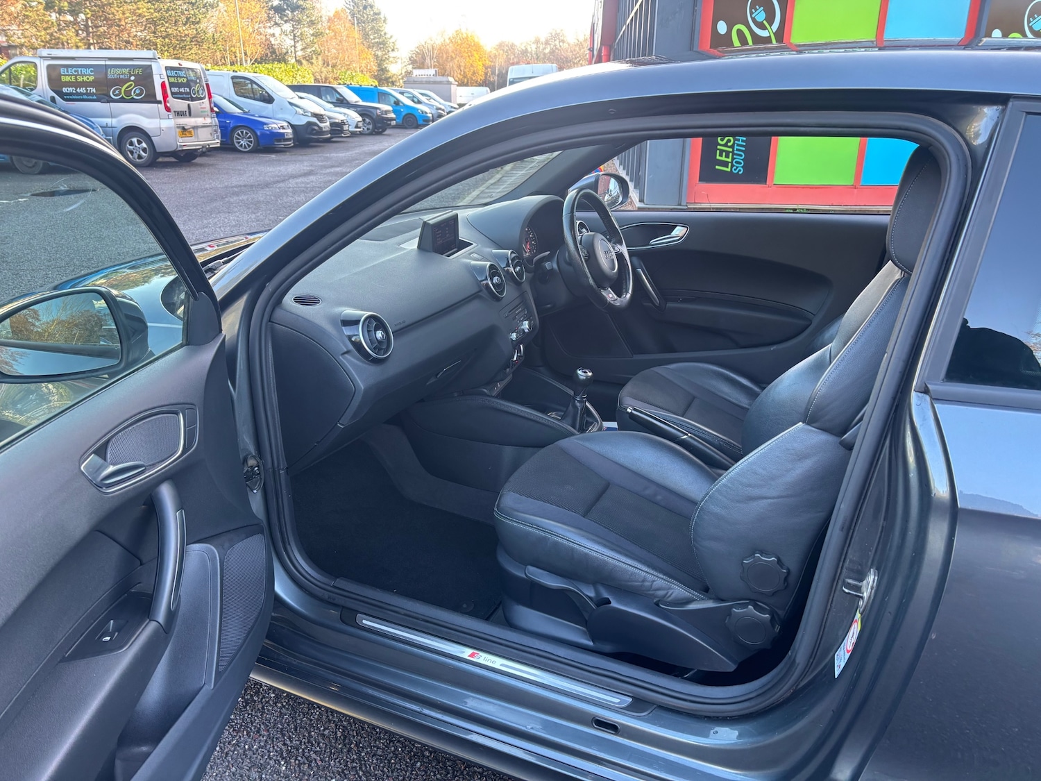 Used Audi A1 2011 for sale - 76848878: Photo 12