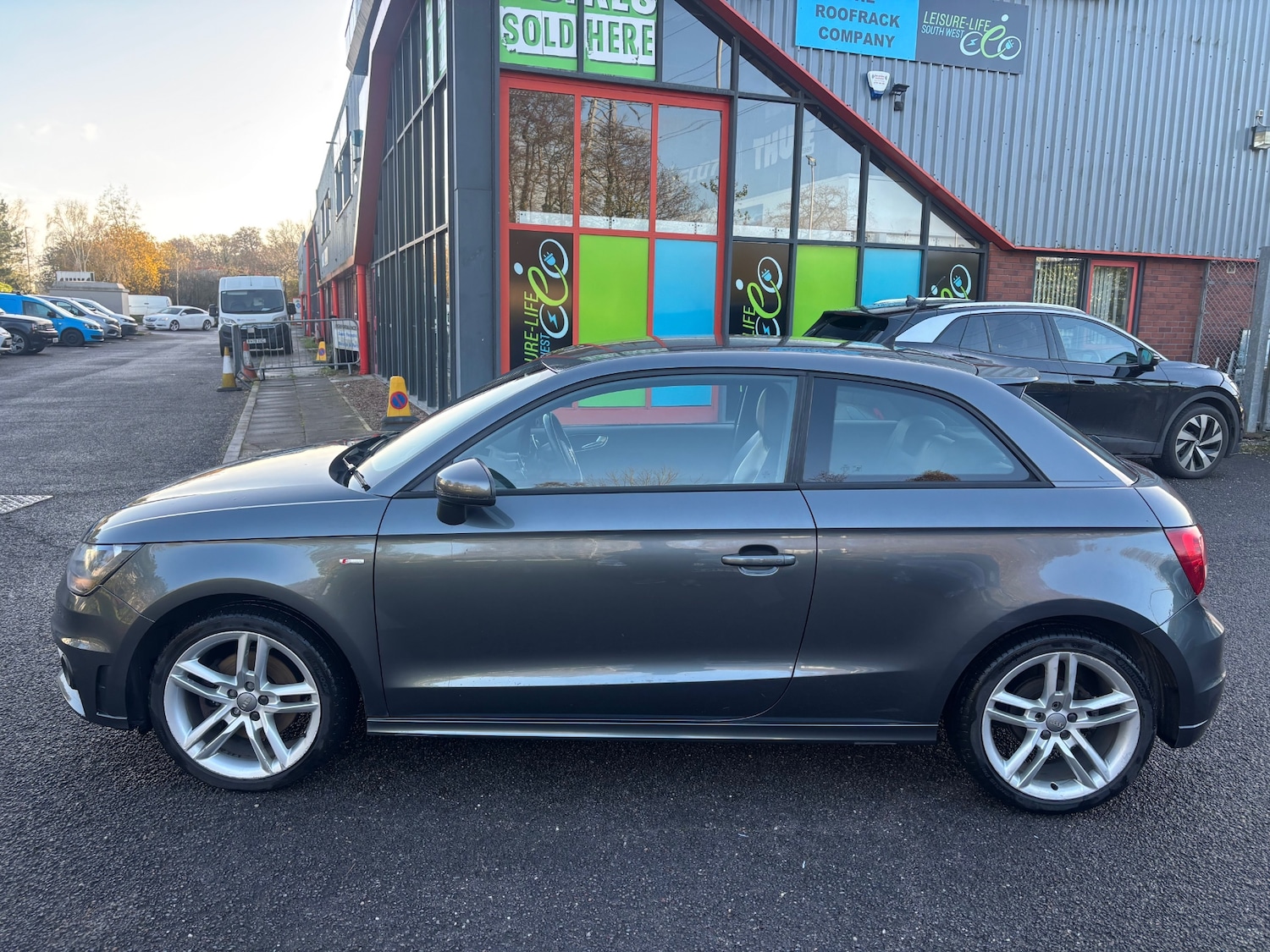 Used Audi A1 2011 for sale - 76848878: Photo 9