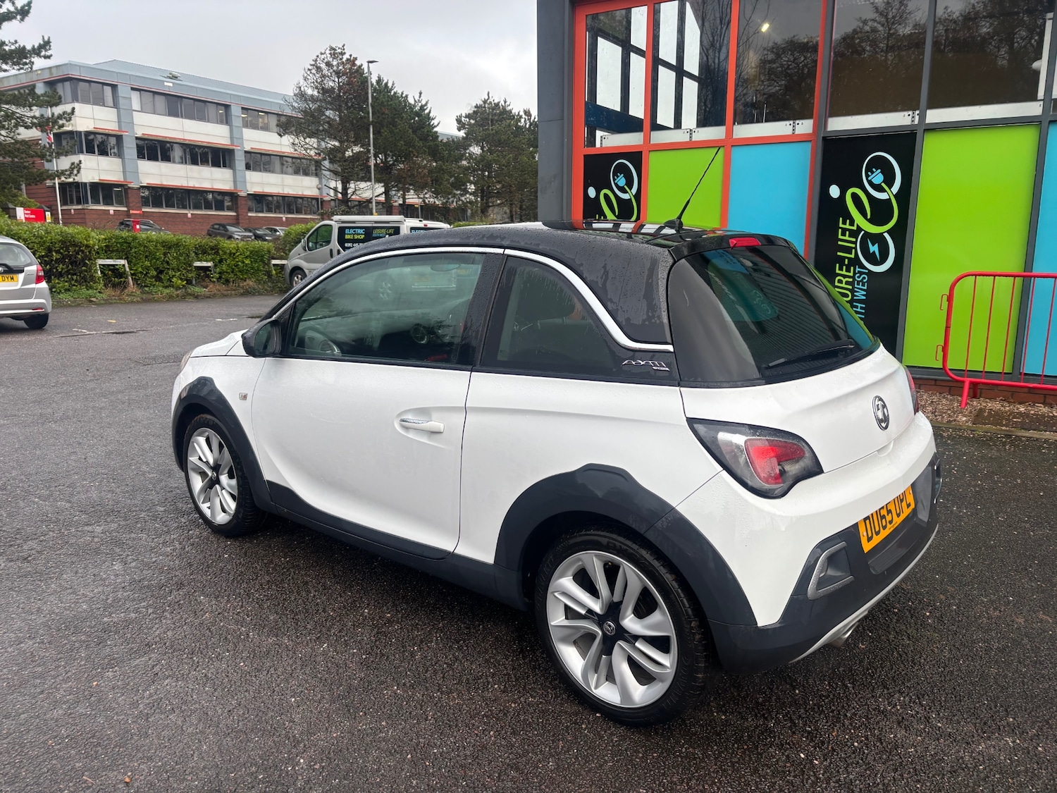 Used Vauxhall ADAM 2015 for sale - 77516518: Photo 8