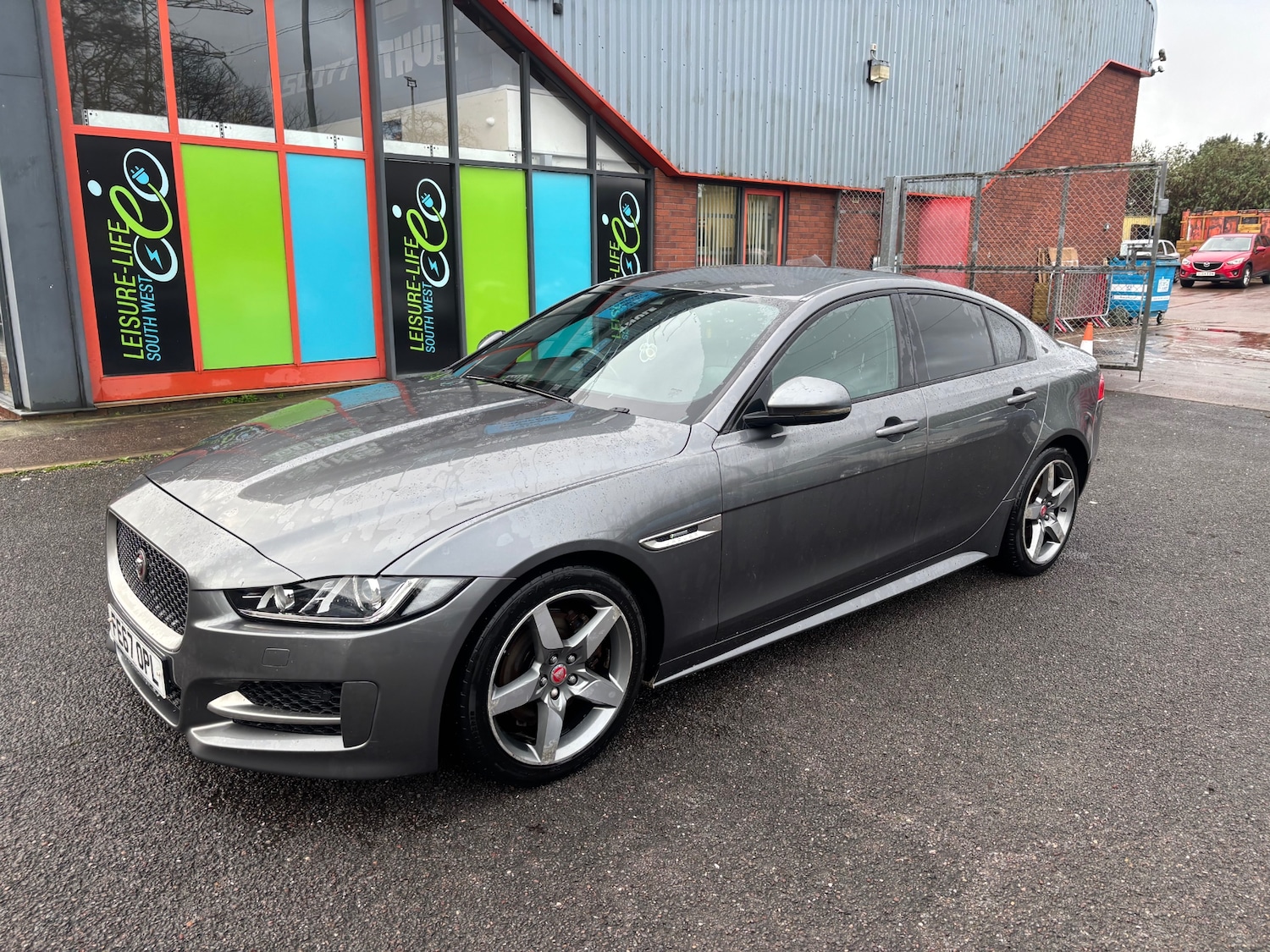 Used Jaguar XE 2017 for sale - 77289391: Photo 10