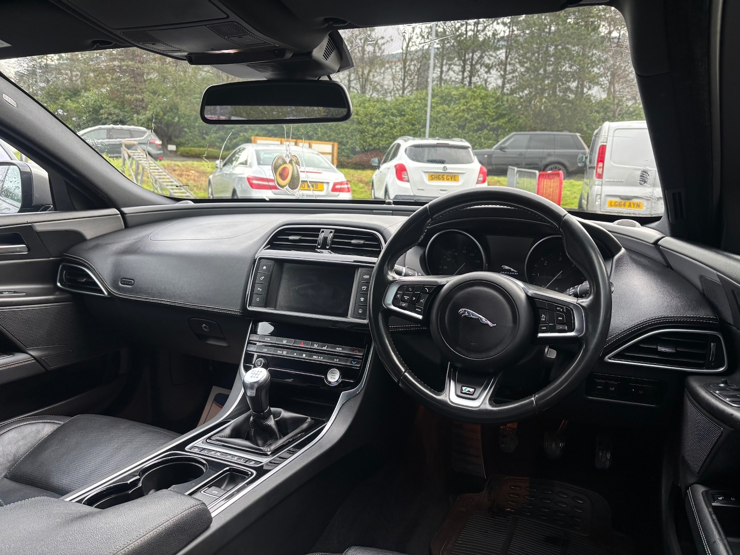 Used Jaguar XE 2017 for sale - 77289391: Photo 17