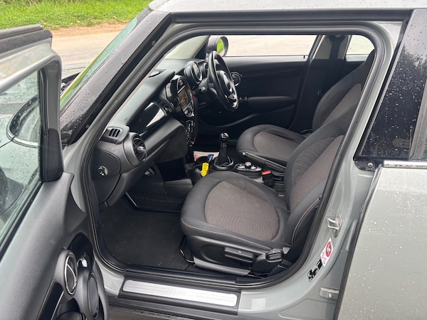 Used MINI Hatch 2015 for sale - 76271627: Photo 12