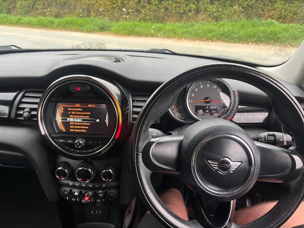 Used MINI Hatch 2015 for sale - 76271627: Photo 21