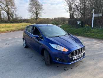 2015 (64) - 1.25 82 Zetec 5dr
