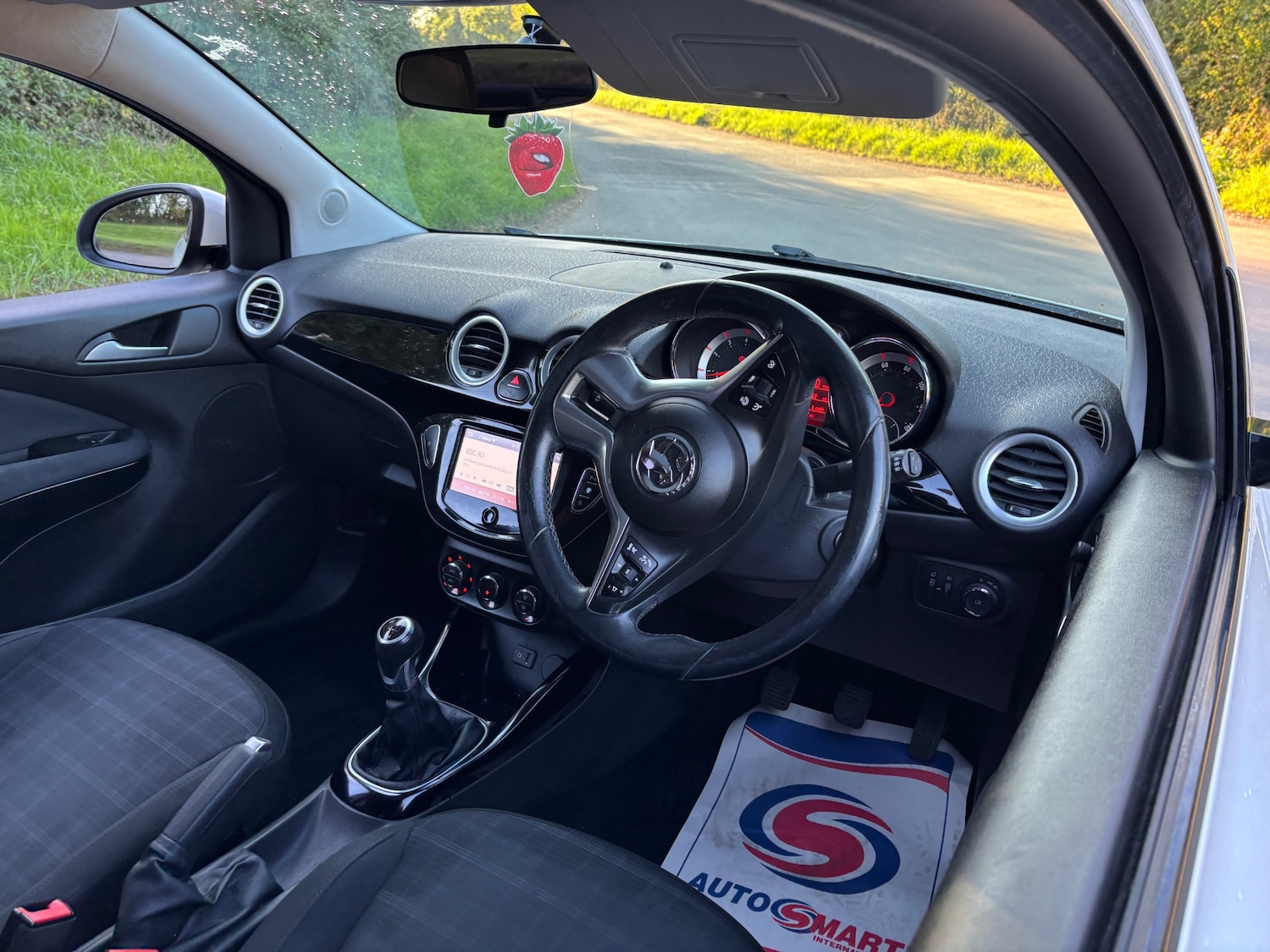 Used Vauxhall ADAM 2015 for sale - 76087581: Photo 15