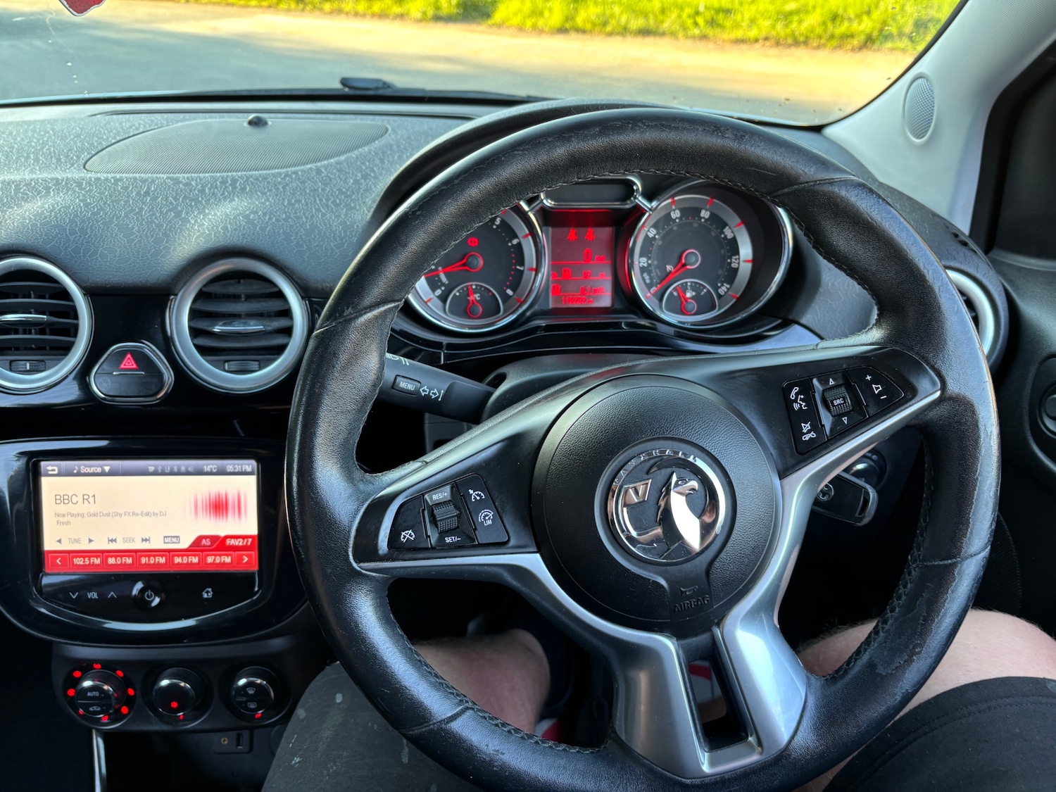 Used Vauxhall ADAM 2015 for sale - 76087581: Photo 18