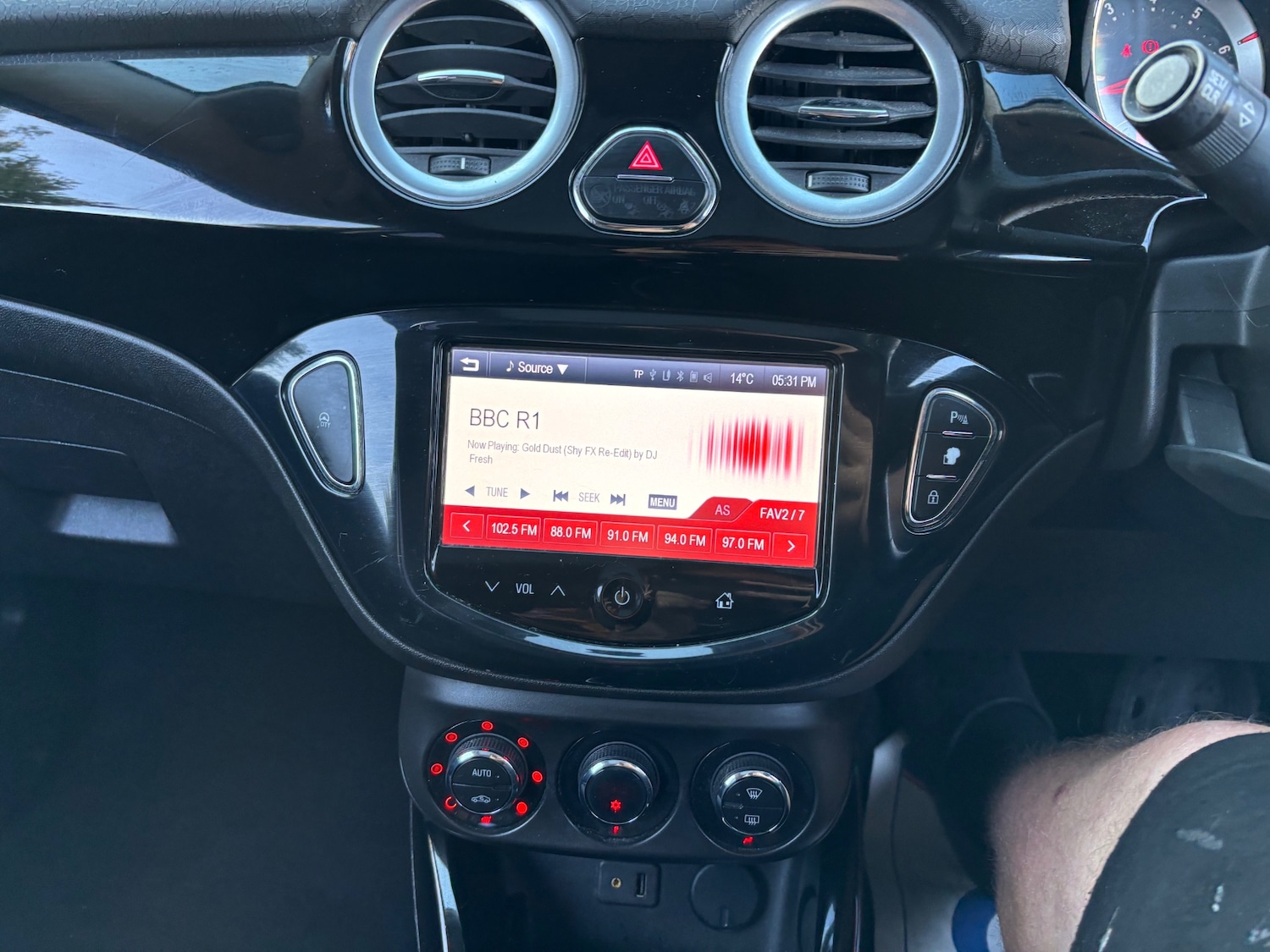 Used Vauxhall ADAM 2015 for sale - 76087581: Photo 19