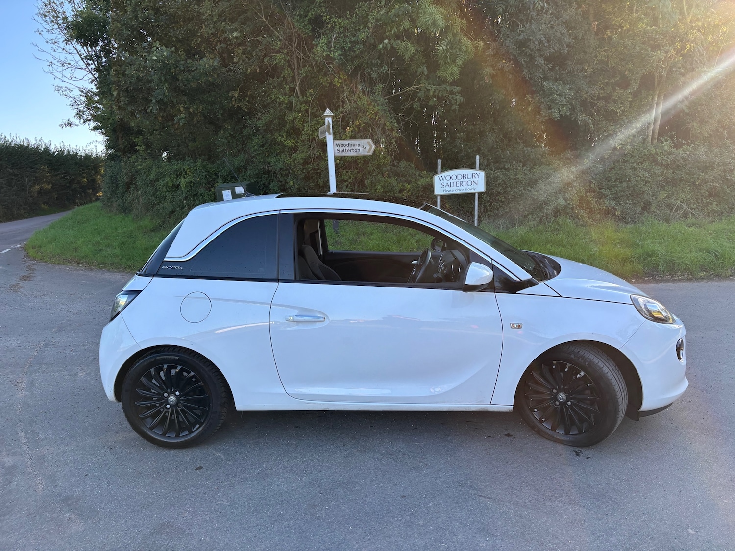 Used Vauxhall ADAM 2015 for sale - 76087581: Photo 3