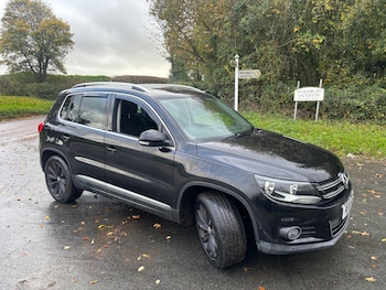 Used Volkswagen Tiguan 2011 for sale - 76455551: Photo