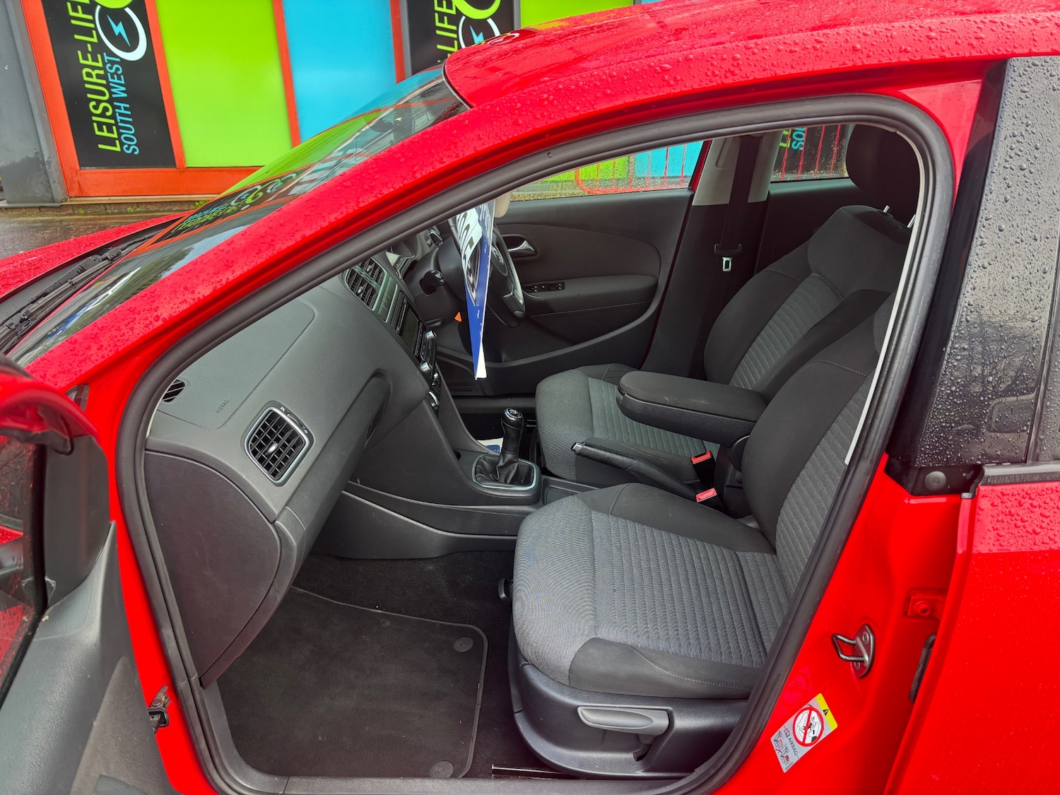 Used Volkswagen Polo 2010 for sale - 77516501: Photo 12