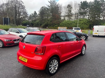 Used Volkswagen Polo 2010 for sale - 77516501: Photo