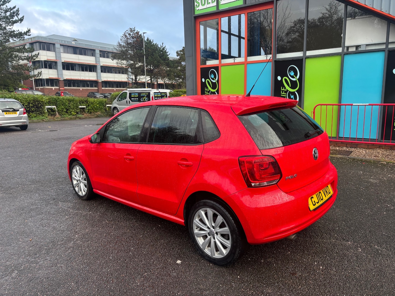Used Volkswagen Polo 2010 for sale - 77516501: Photo 8