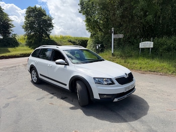 Used Skoda Octavia 2015 for sale - 78782782: Photo