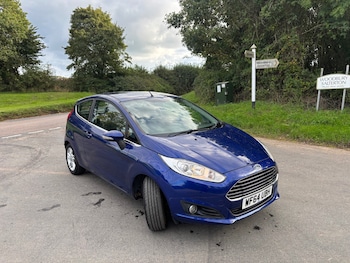 Used Ford Fiesta 2014 for sale - 76058343: Photo
