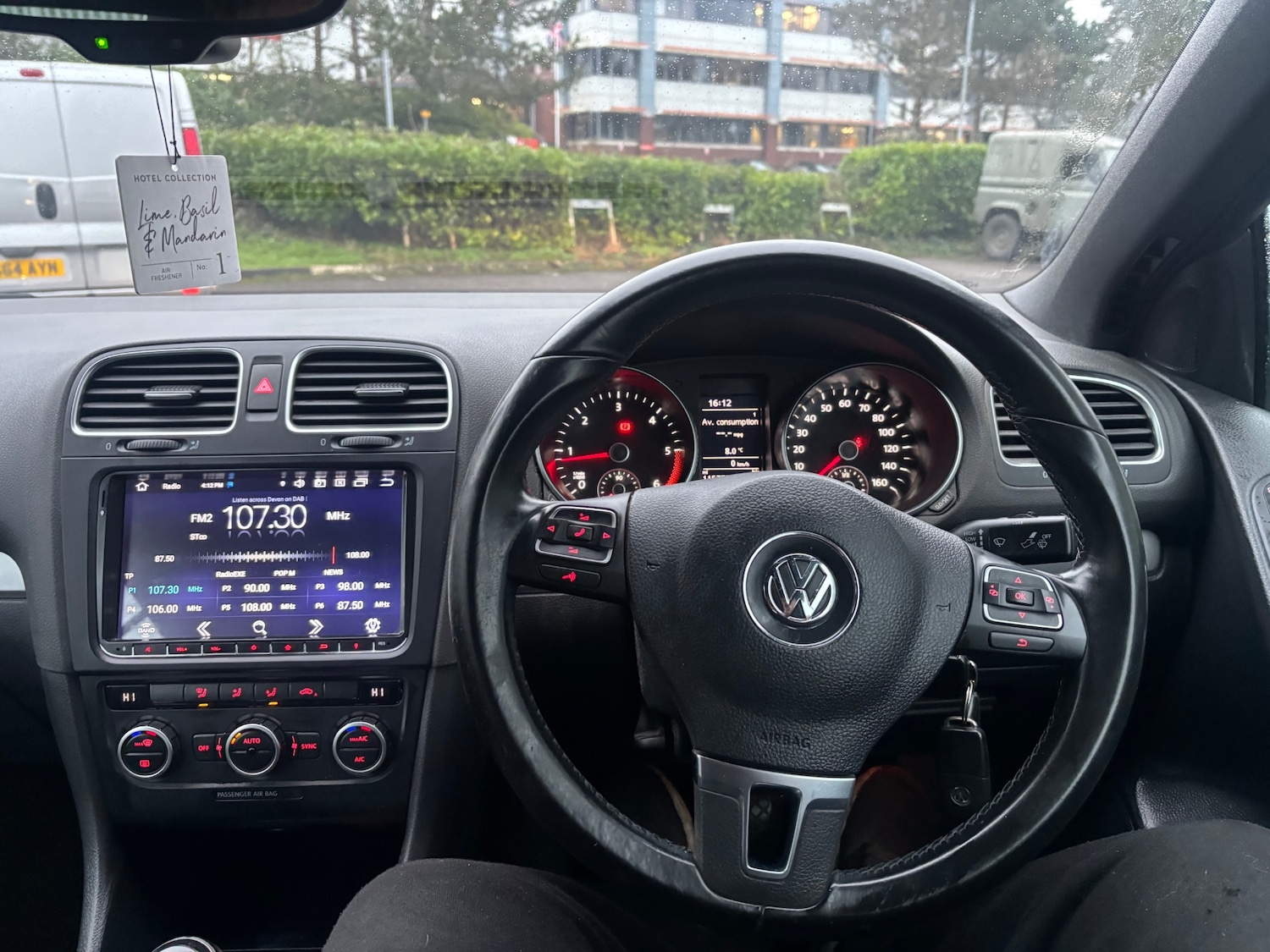 Used Volkswagen Golf 2014 for sale - 77385091: Photo 17