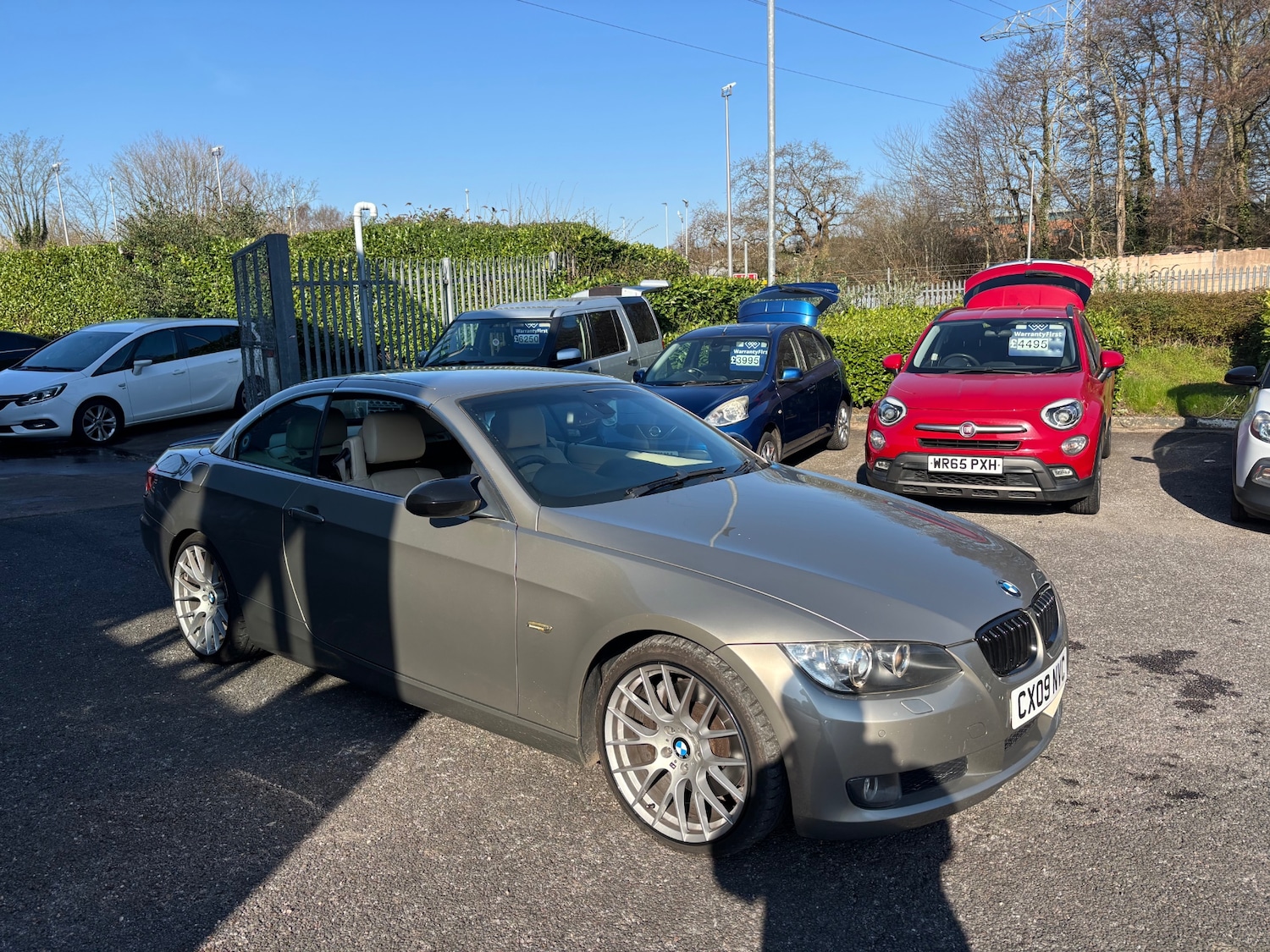 Used BMW 3 Series 2009 for sale - 77954311: Photo 2