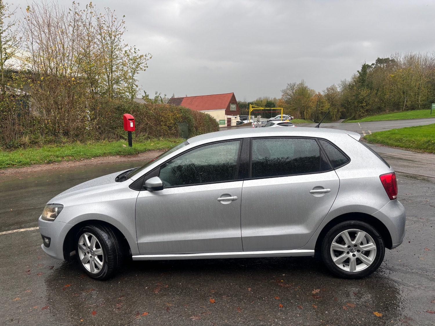 Used Volkswagen Polo 2012 for sale - 76576671: Photo 9