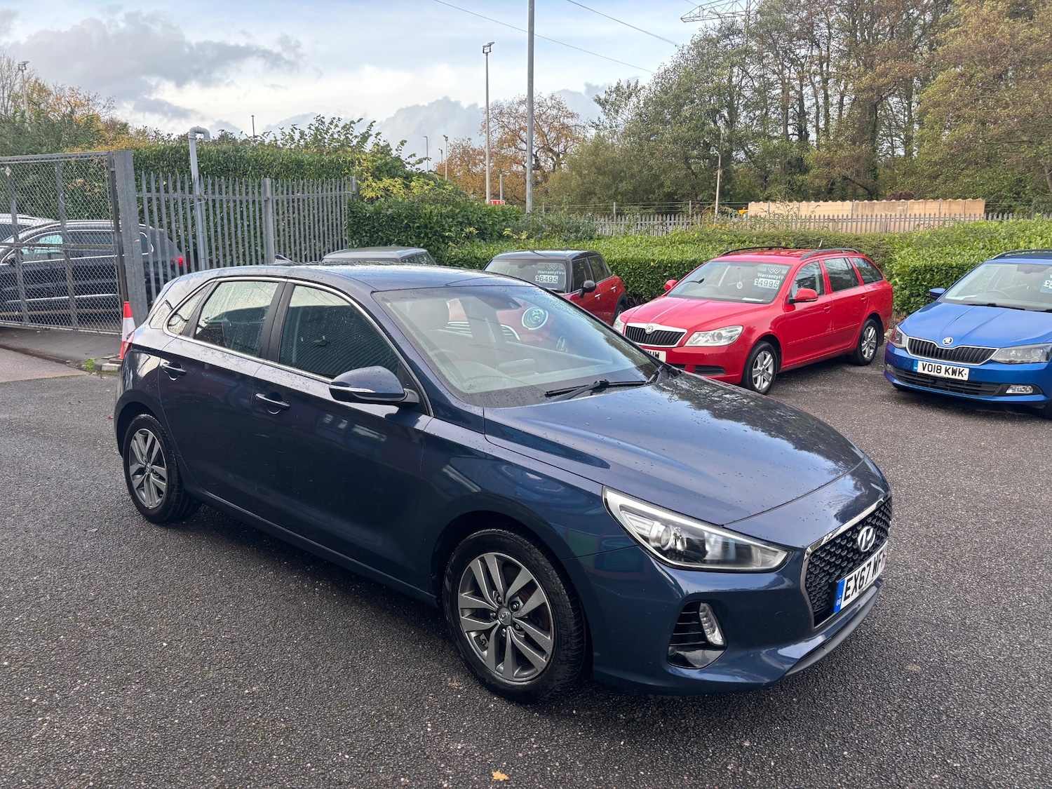 Used Hyundai i30 2017 for sale - 76566366: Photo 2