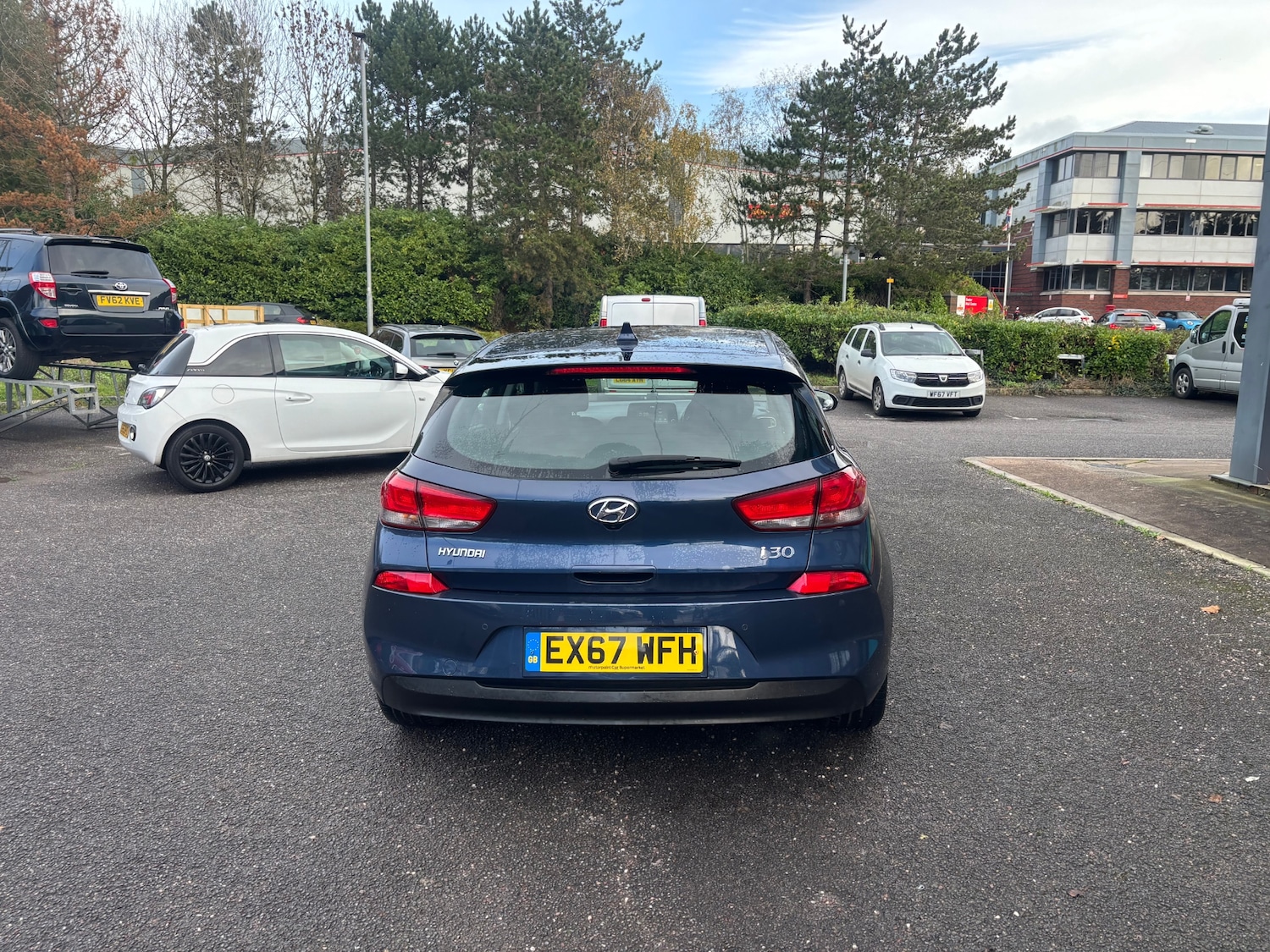 Used Hyundai i30 2017 for sale - 76566366: Photo 6