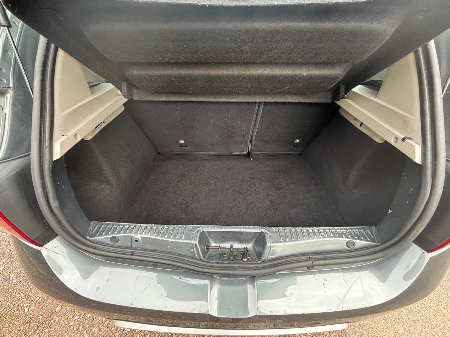 Used Dacia Sandero Stepway 2017 for sale - 76963736: Photo 12